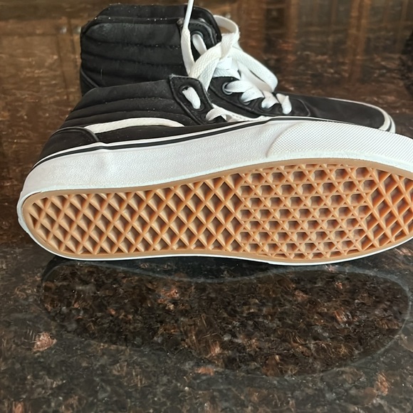 Vans Shoes - Women High Top Vans